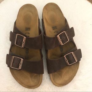 Birkenstock’s Arizona Soft Footbed sandals